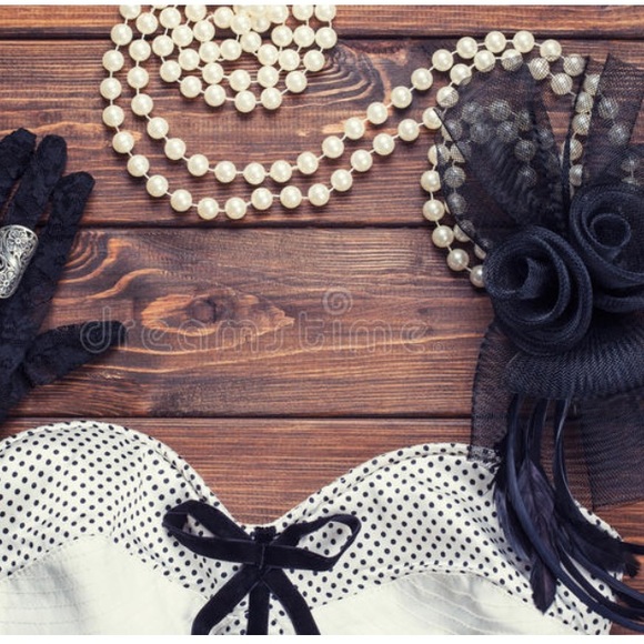 VINTAGE Lace Black Asymmetric Dress, Genuine Vintage 70s, Shiny embellished - Picture 11 of 13